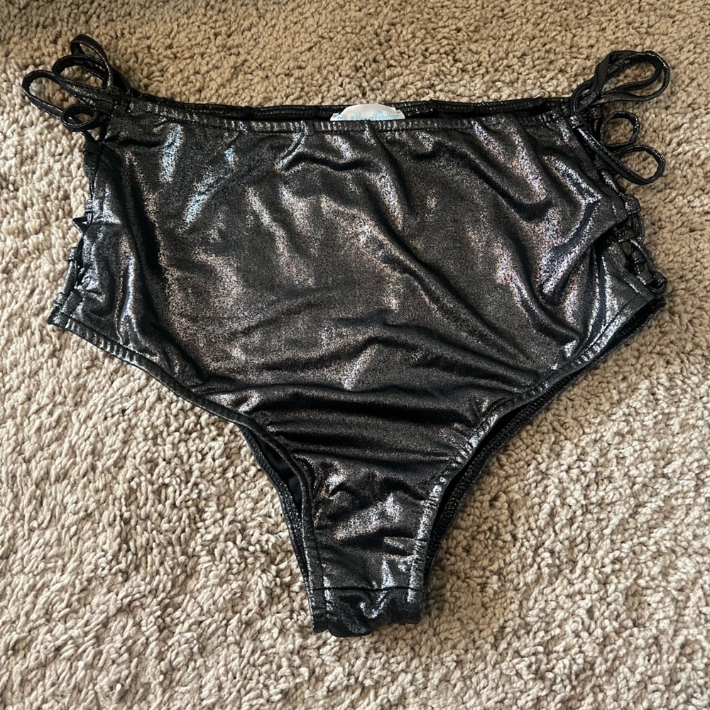 iHeartRaves Shiny Black Festival Bottom